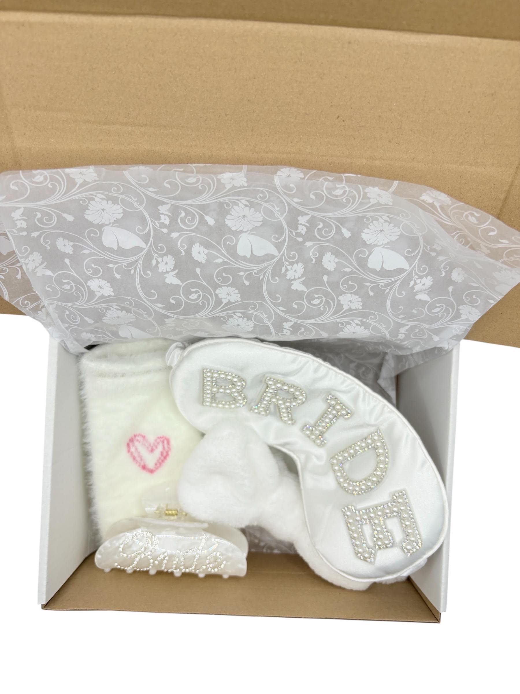 Bride Gift Box: Night Before the Wedding Essentials