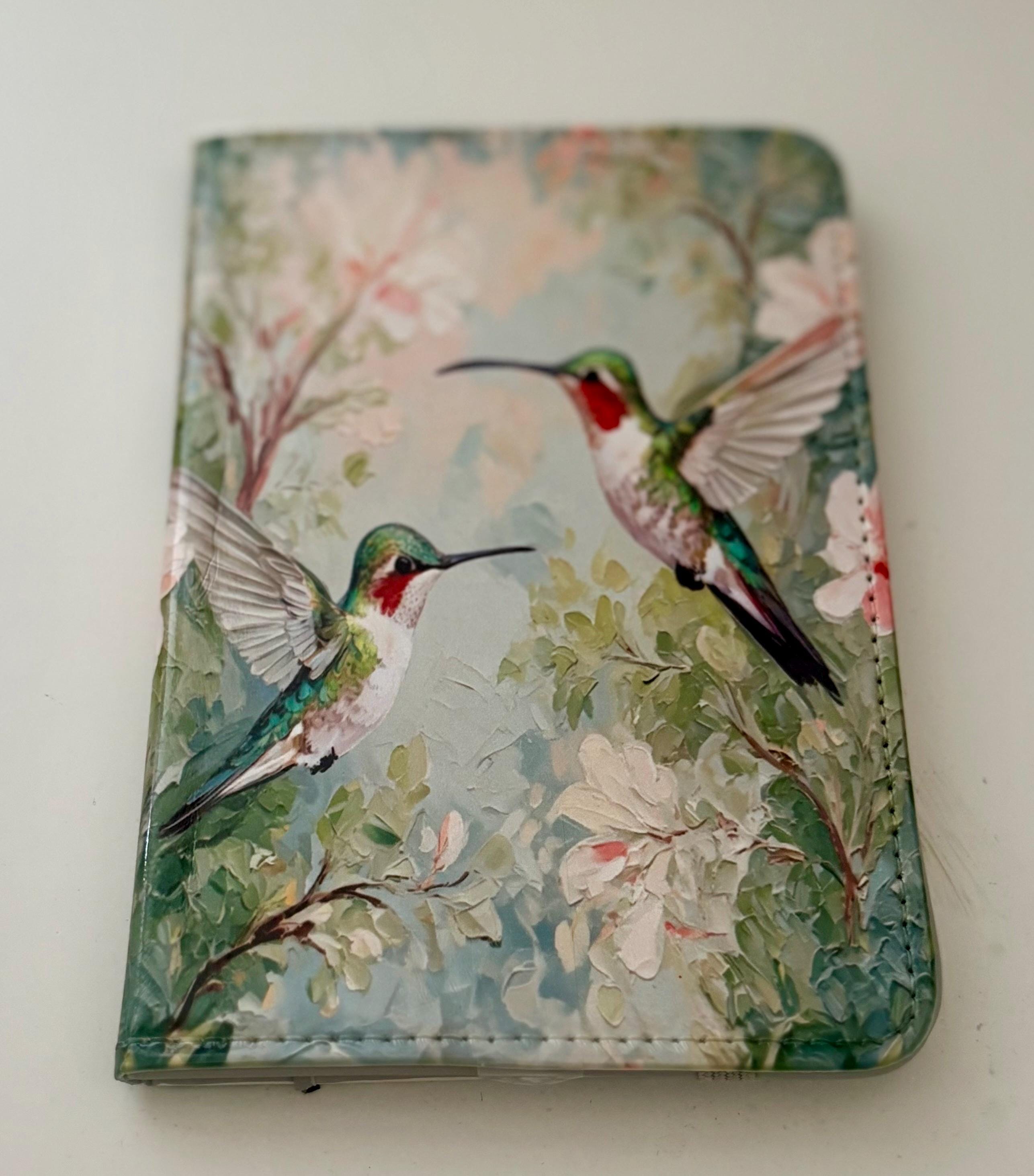 Hummingbird Passport Holder & Luggage Tag Set: Faux Leather Travel Accessories